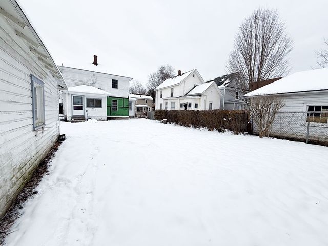 16 Gault Avenue, Oneonta, NY 13820