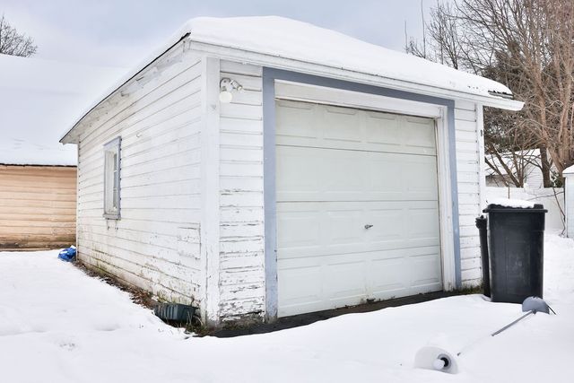 16 Gault Avenue, Oneonta, NY 13820