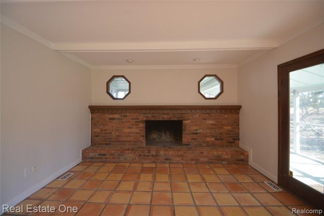 1811 Campus Court, Rochester Hills, MI 48309