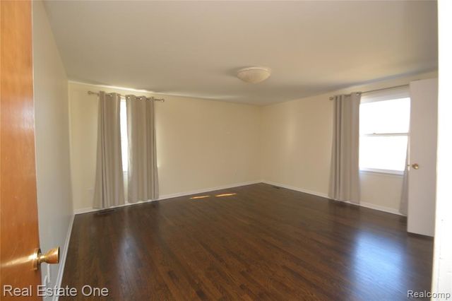 1811 Campus Court, Rochester Hills, MI 48309