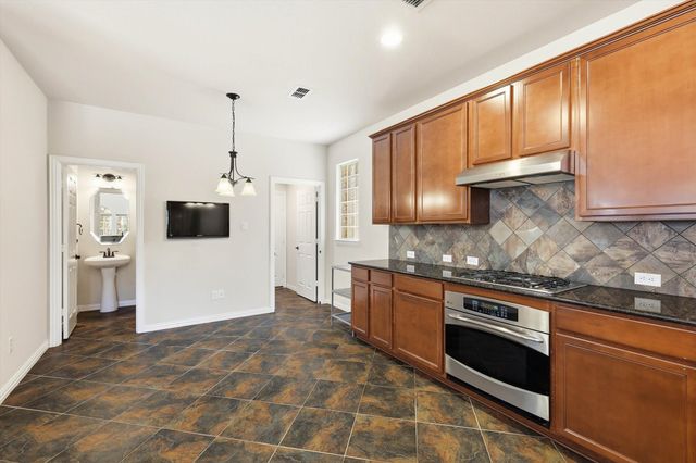 1708 Snow Owl Court, Carrollton, TX 75010