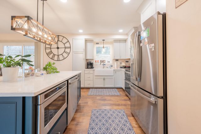 8011 Cedar Edge RD, Roanoke, VA 24018