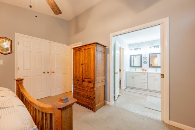 8011 Cedar Edge RD, Roanoke, VA 24018