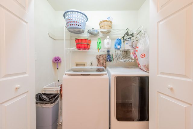 8011 Cedar Edge RD, Roanoke, VA 24018