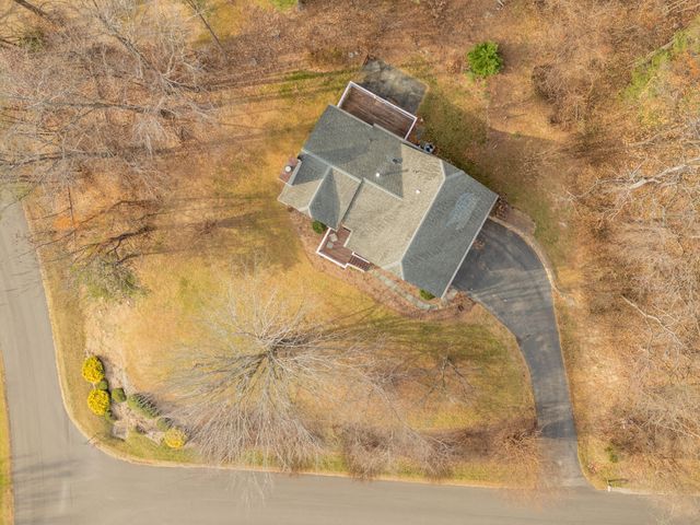 8011 Cedar Edge RD, Roanoke, VA 24018