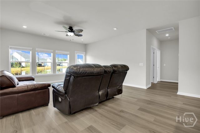 109 Binscombe Lane, Pooler, GA 31322