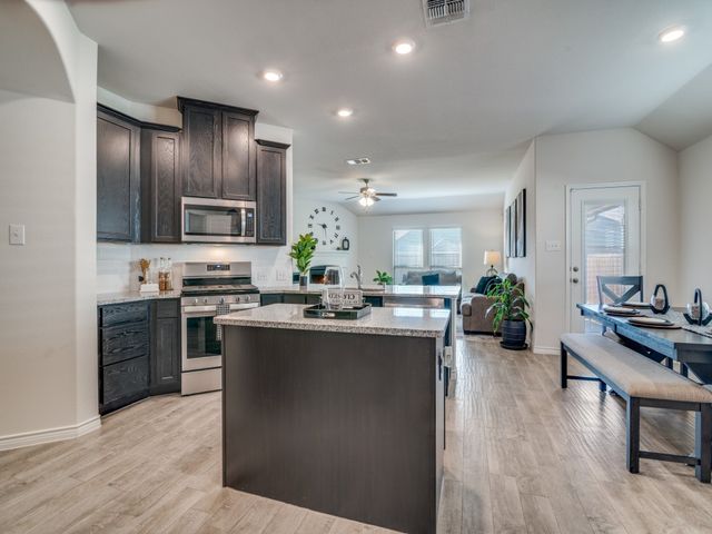 4215 Bullock Lane, Forney, TX 75126