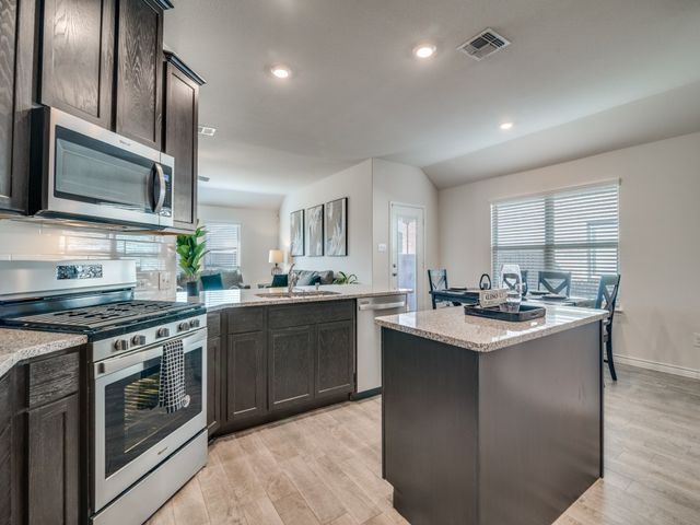 4215 Bullock Lane, Forney, TX 75126