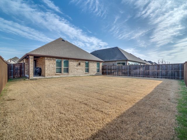 4215 Bullock Lane, Forney, TX 75126