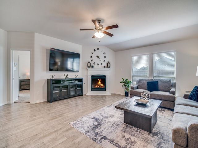 4215 Bullock Lane, Forney, TX 75126