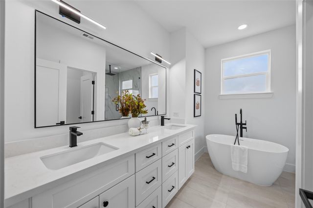 2010 Yates Street, Houston, TX 77020