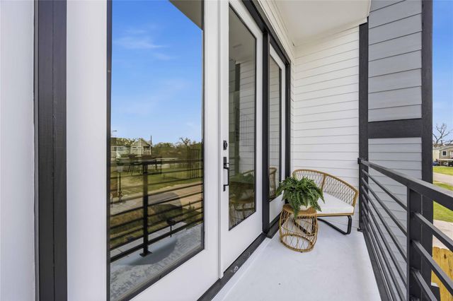 2010 Yates Street, Houston, TX 77020