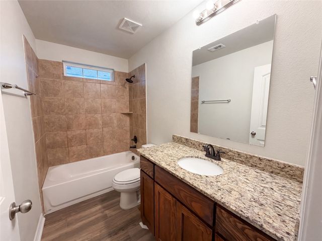 1739 Mcbroom Street, Dallas, TX 75212