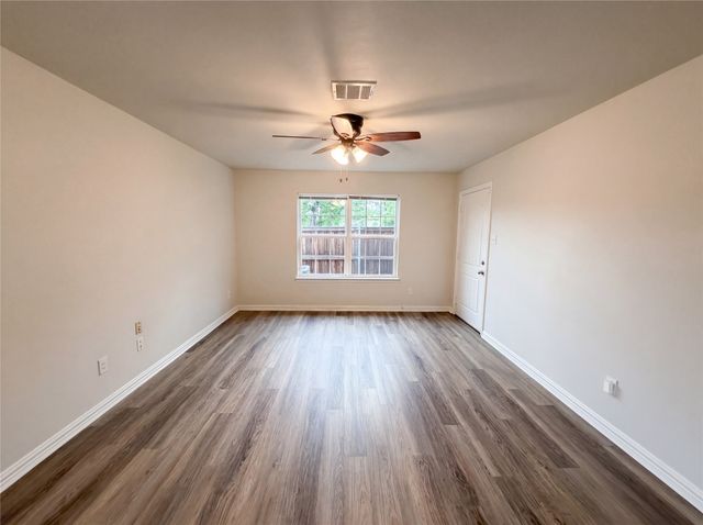 1739 Mcbroom Street, Dallas, TX 75212