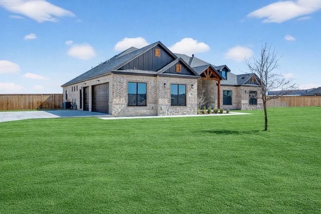 16309 County Rd 1260, Wolfforth, TX 79382