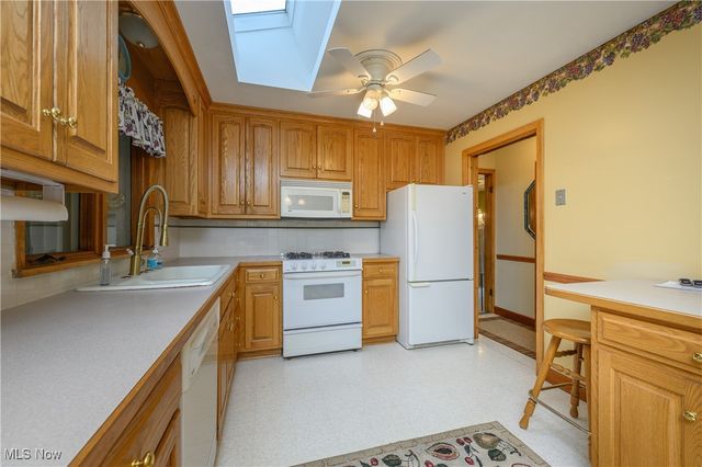 3826 Powell Avenue, Coventry, OH 44319