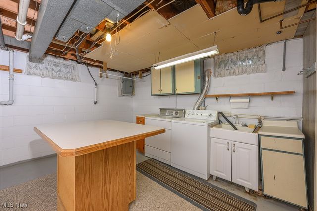 3826 Powell Avenue, Coventry, OH 44319