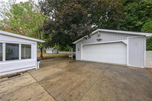 3826 Powell Avenue, Coventry, OH 44319