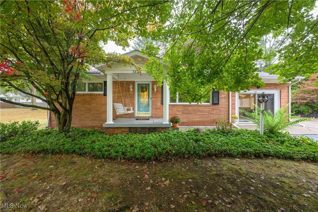 3826 Powell Avenue, Coventry, OH 44319