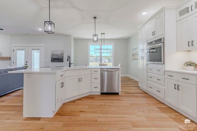 14371 Prairie Fire Lane, Wamego, KS 66547