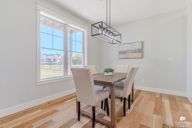 14371 Prairie Fire Lane, Wamego, KS 66547