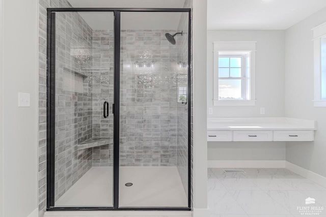 14371 Prairie Fire Lane, Wamego, KS 66547