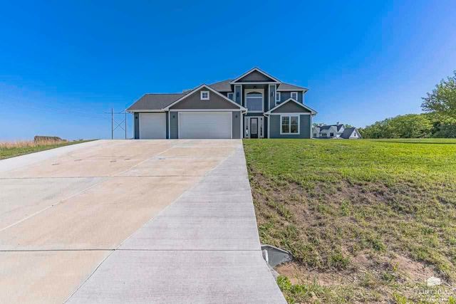 14371 Prairie Fire Lane, Wamego, KS 66547