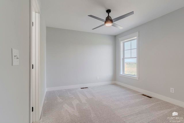 14371 Prairie Fire Lane, Wamego, KS 66547