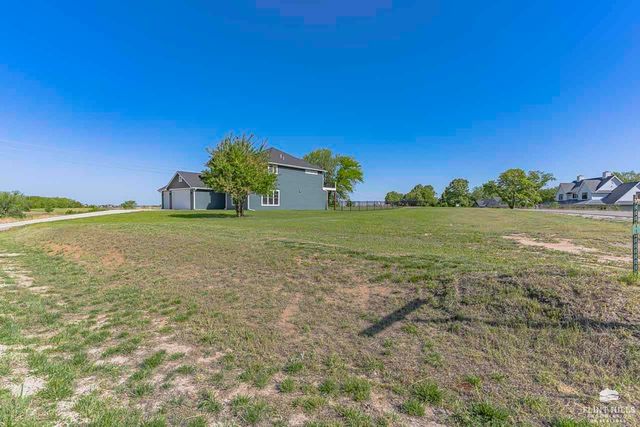14371 Prairie Fire Lane, Wamego, KS 66547