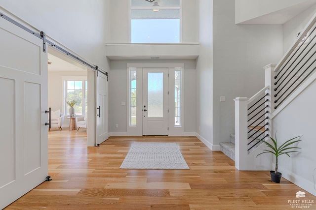 14371 Prairie Fire Lane, Wamego, KS 66547