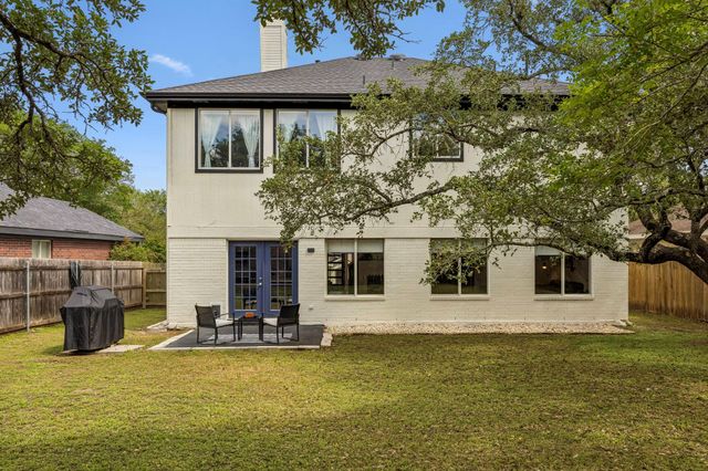 6804 Gabion DR, Austin, TX 78749