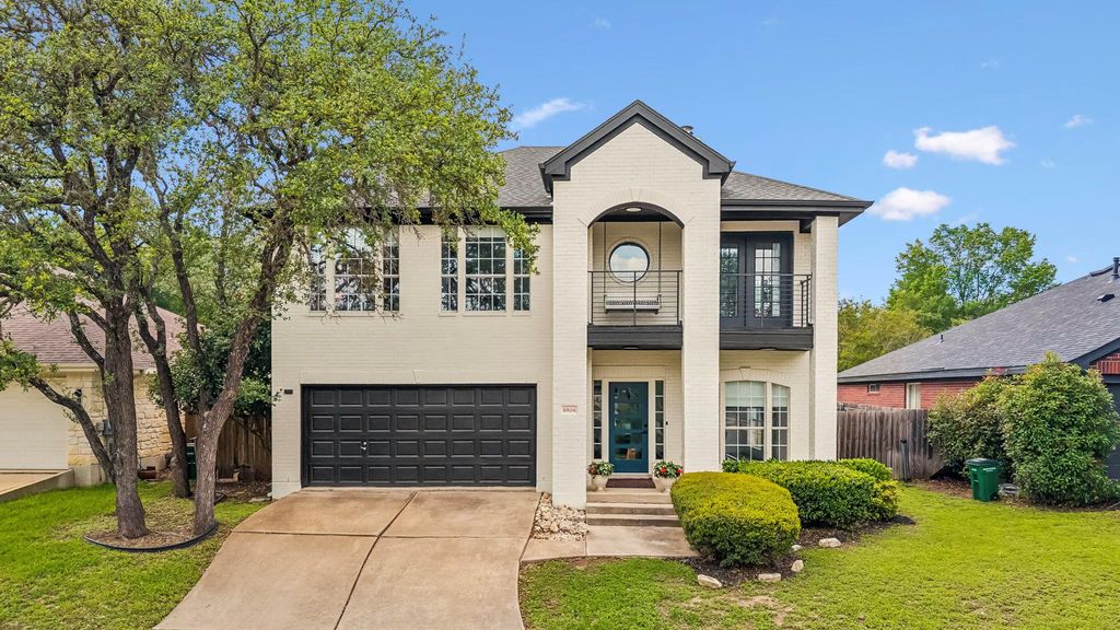 6804 Gabion DR, Austin, TX 78749