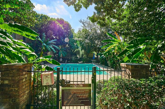 10047 Westpark Drive 49, Houston, TX 77042