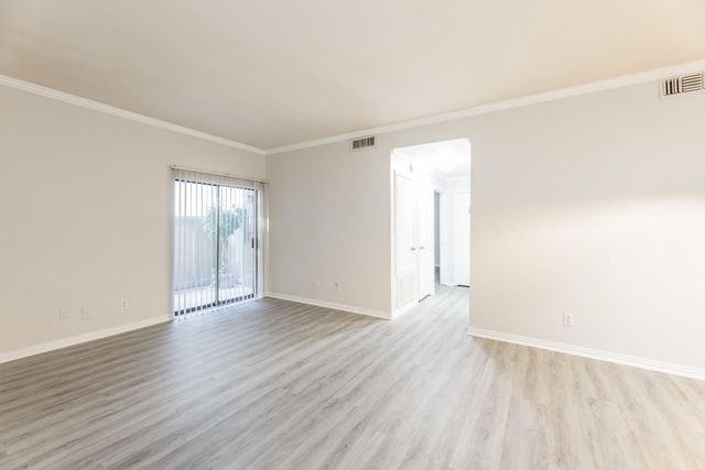 10047 Westpark Drive 49, Houston, TX 77042