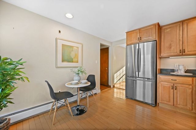 48 Grapevine Ave, Lexington, MA 02421