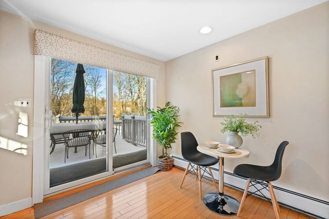 48 Grapevine Ave, Lexington, MA 02421