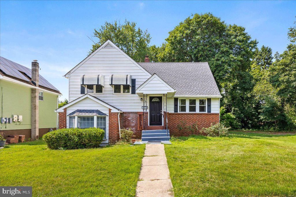 404 FRANKLIN RD, Glassboro, NJ 08028