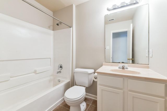 13118 Kingston Point Lane, Houston, TX 77047