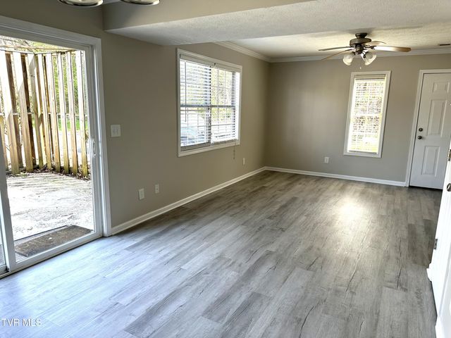 504 -D Pilgrim Court D, Johnson City, TN 37601