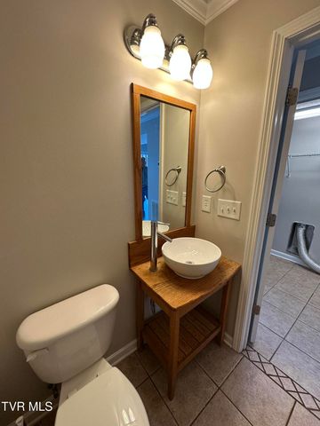 504 -D Pilgrim Court D, Johnson City, TN 37601