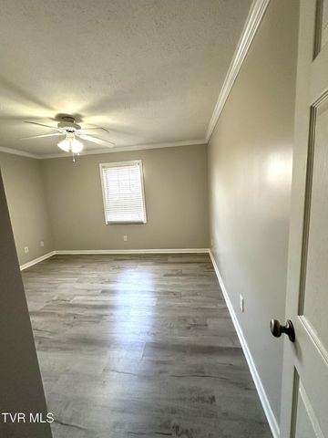 504 -D Pilgrim Court D, Johnson City, TN 37601