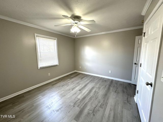 504 -D Pilgrim Court D, Johnson City, TN 37601