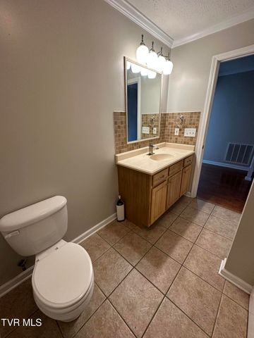 504 -D Pilgrim Court D, Johnson City, TN 37601