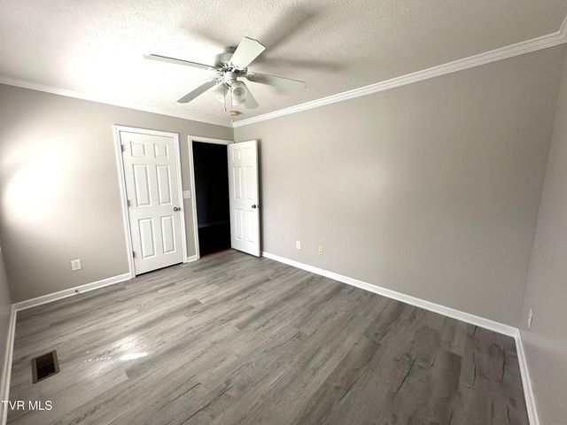 504 -D Pilgrim Court D, Johnson City, TN 37601