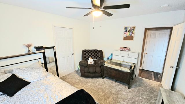 705 N Ottawa Avenue, Dixon, IL 61021