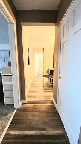 705 N Ottawa Avenue, Dixon, IL 61021