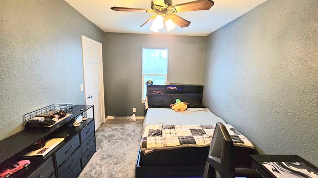 705 N Ottawa Avenue, Dixon, IL 61021