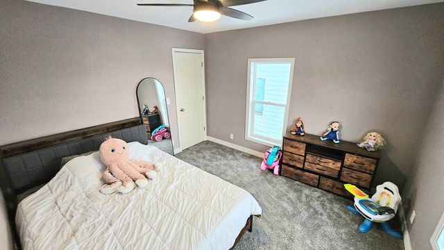 705 N Ottawa Avenue, Dixon, IL 61021