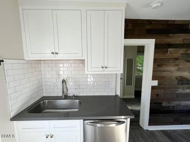 2053 Pierpont Boulevard C, Ventura, CA 93001