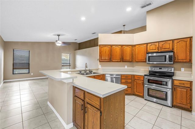 8436 RIDGEBROOK CIRCLE, Odessa, FL 33556
